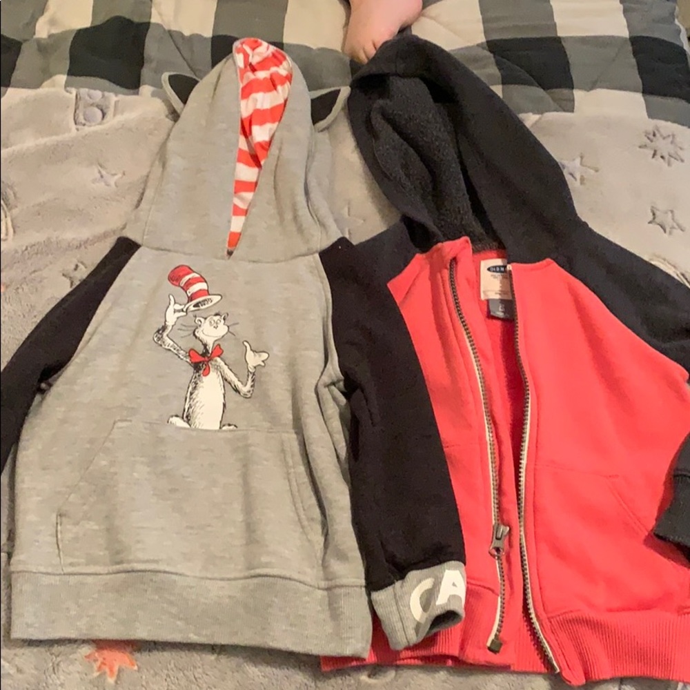 Boys 2t hooded sweatshirts